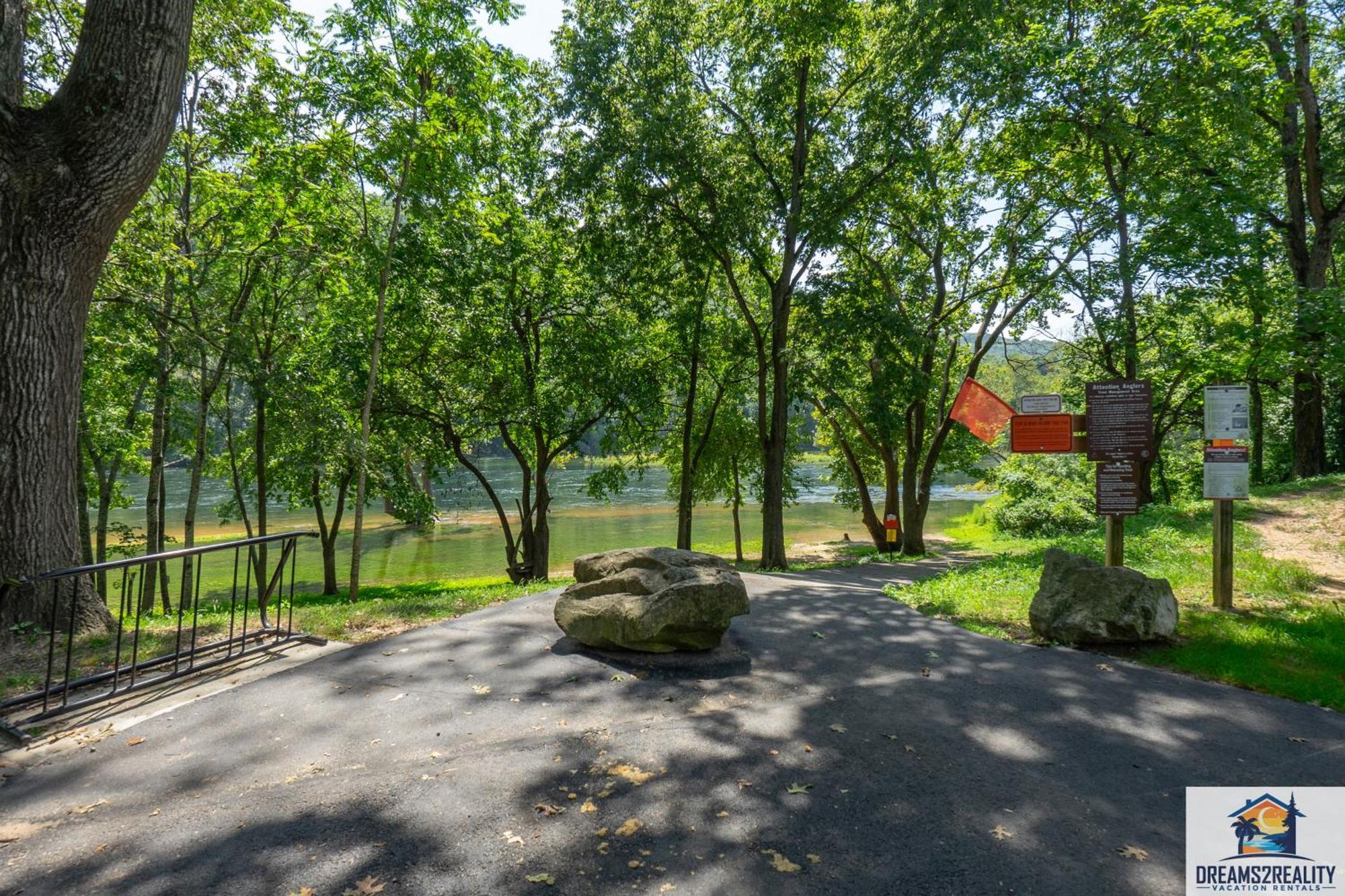 3Br Condo With Lake View - Trout Fishing - Playground - 2 Pools - Free Tickets Included - Pr69-9 Branson Eksteriør bilde